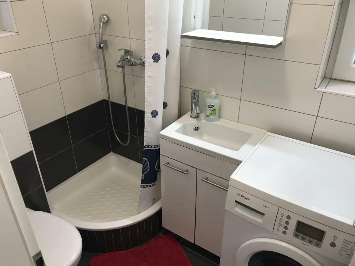 One Bedroom Apartman